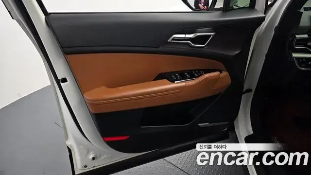 Kia Sportage 2021 — Photo 11/38