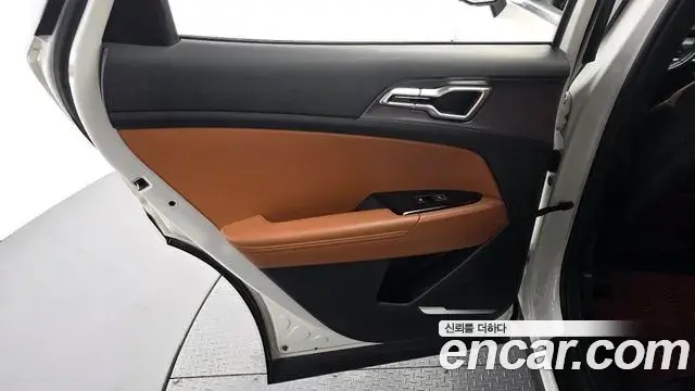 Kia Sportage 2021 — Photo 26/38