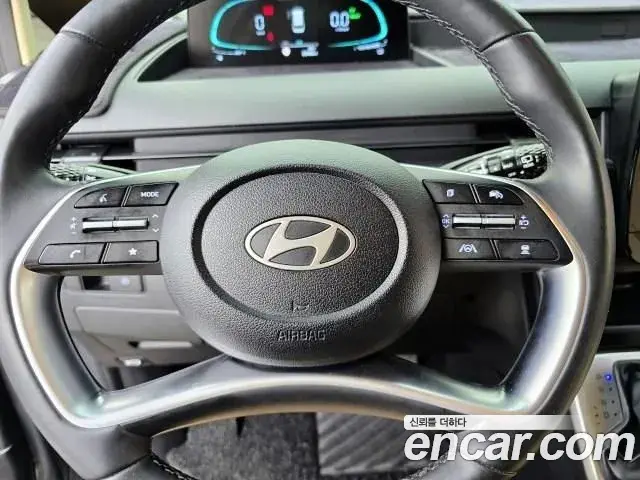 Hyundai Staria 2024 — Фото 14/20