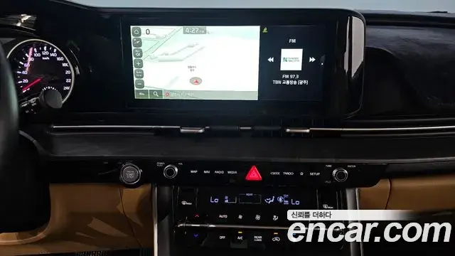 Kia Carnival 2021 — Фото 11/20
