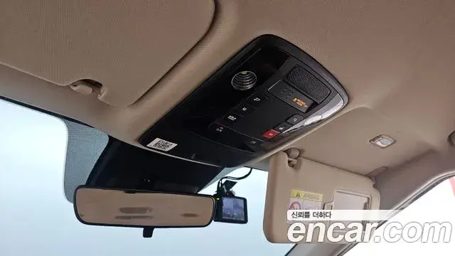 Kia Carnival 2021 — Фото 20/20