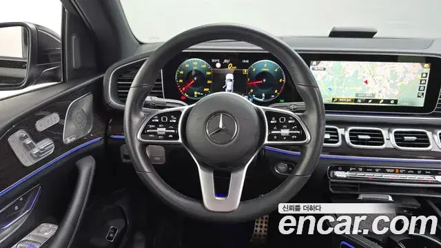 Mercedes-Benz GLE-Class 2021 — Фото 13/20