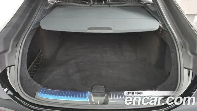 Mercedes-Benz GLE-Class 2021 — Фото 17/20