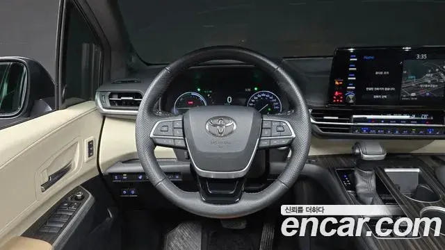 Toyota Sienna 2021 — Photo 12/20