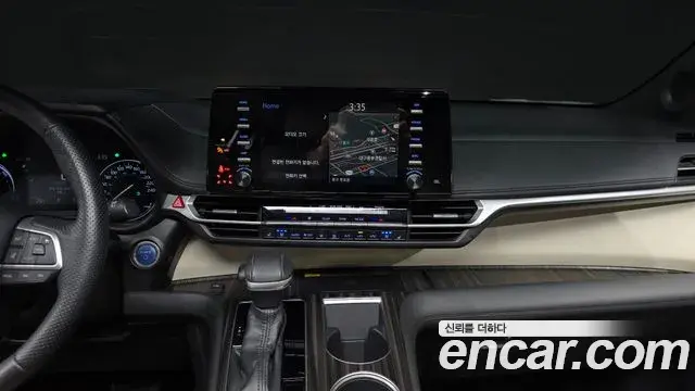 Toyota Sienna 2021 — Photo 13/20