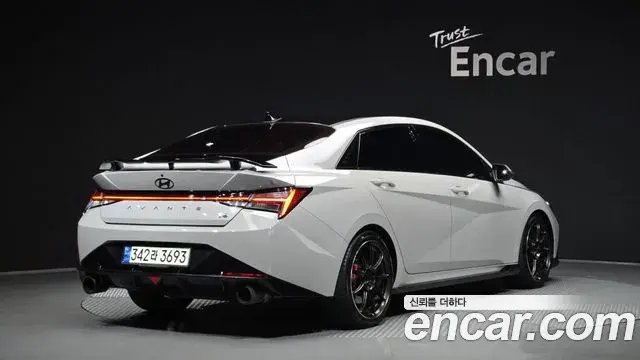 Hyundai Avante 2022 — Фото 2/20