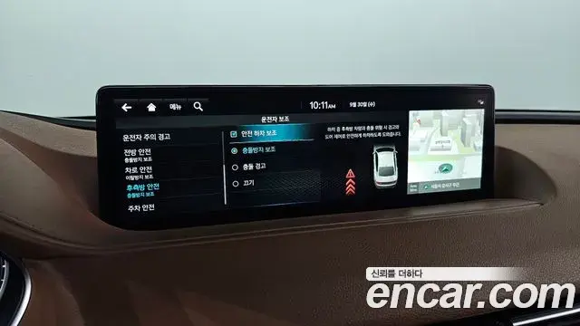 Genesis Electrified G80 2022 — Photo 16/20