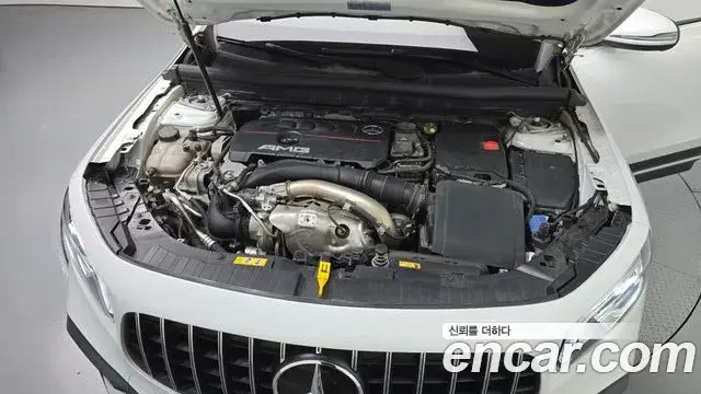 Mercedes-Benz GLB-Class 2023 — ფოტო 6/20