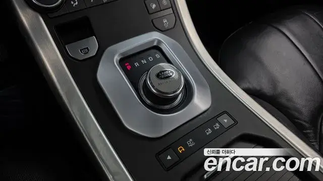 Land Rover Range Rover Evoque 2019 — Photo 15/20