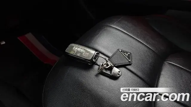 Land Rover Range Rover Evoque 2019 — Photo 9/20