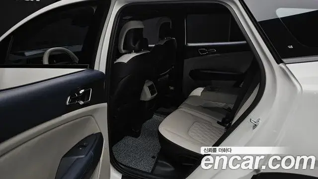 Kia Sportage 2025 — Фото 12/20