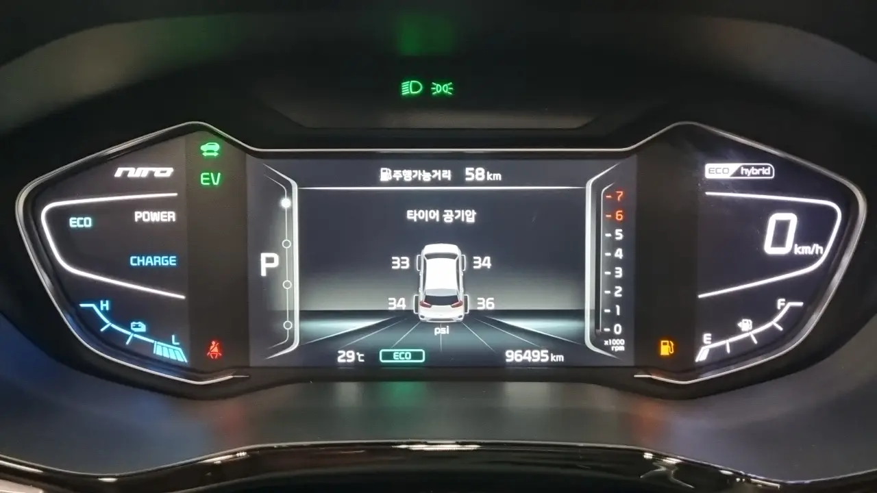 Kia Niro 2021 — Фото 6/18