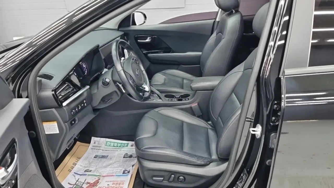 Kia Niro 2021 — Фото 8/18
