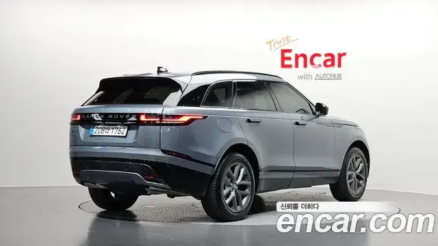 Land Rover Range Rover Velar 2025 — Photo 33/34