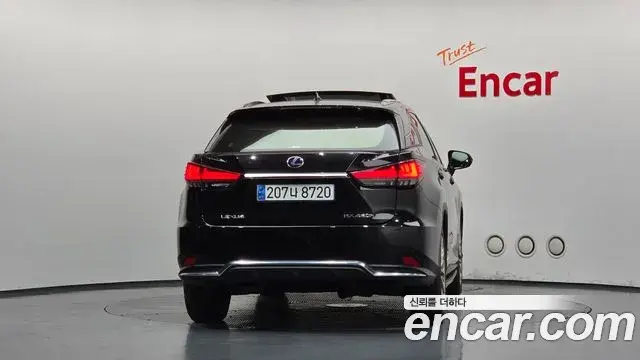 Lexus RX450h 2020 — ფოტო 24/36
