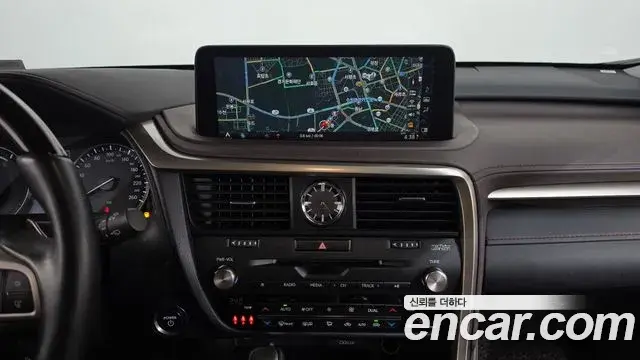 Lexus RX450h 2020 — ფოტო 11/36
