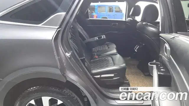 Kia Sorento 2021 — Photo 12/20