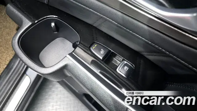 Kia Sorento 2021 — Photo 19/20
