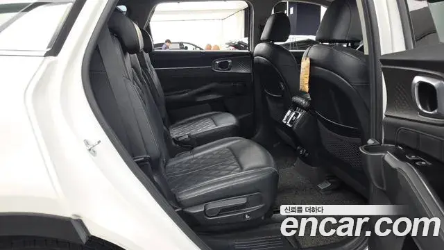 Kia Sorento 2021 — Photo 12/20
