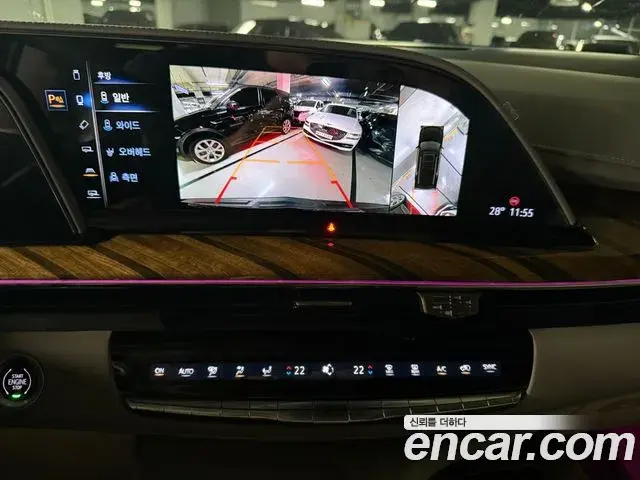 Cadillac Escalade 2022 — Photo 4/20