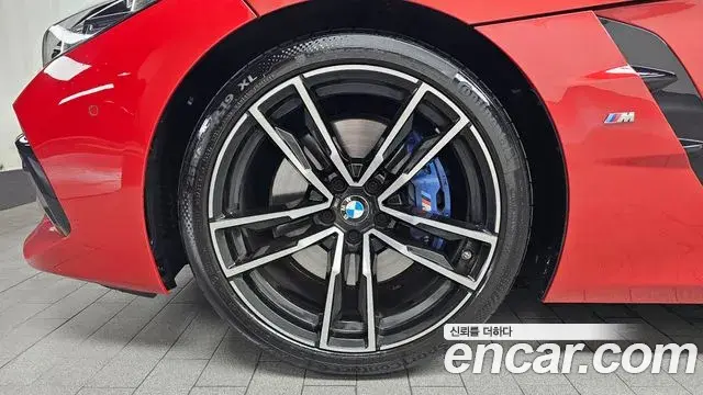 BMW Z4 2023 — Фото 4/20