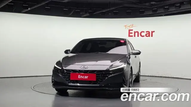 Hyundai Avante 2020 — Photo 3/20