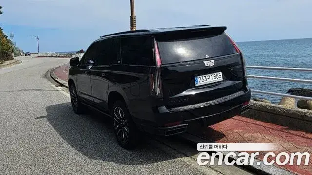 Cadillac Escalade 2022 — Photo 5/20