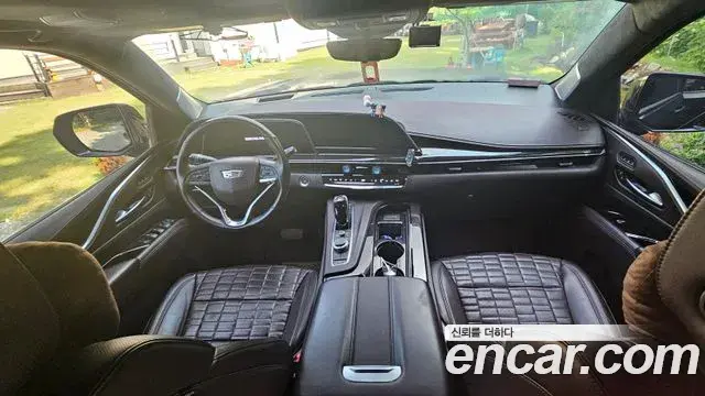 Cadillac Escalade 2022 — Photo 16/20