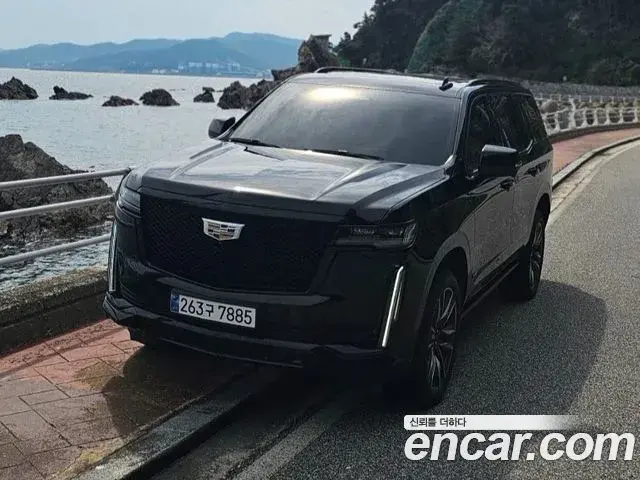 Cadillac Escalade 2022 — Photo 17/20