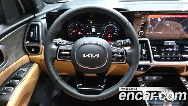 Kia Sorento 2022 — Фото 13/20