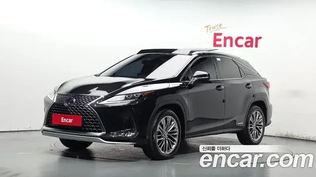 Lexus RX450h 2022 — Фото 1/20