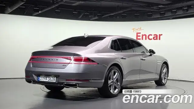Genesis G90 2022 — Фото 2/20