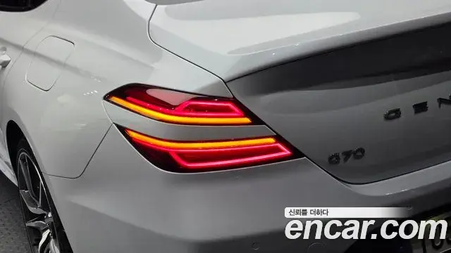 Genesis G70 2021 — Photo 26/35