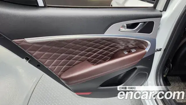 Genesis G70 2021 — Photo 14/35