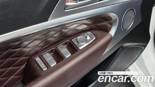 Genesis G70 2021 — Photo 4/35