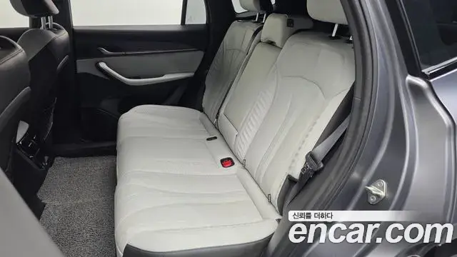 Renault Samsung Grand Koleos 2026 — ფოტო 33/35