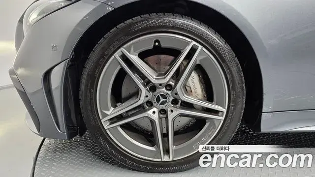 Mercedes-Benz CLS-Class 2022 — Photo 5/20