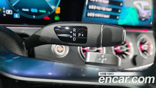 Mercedes-Benz CLS-Class 2022 — Photo 9/20