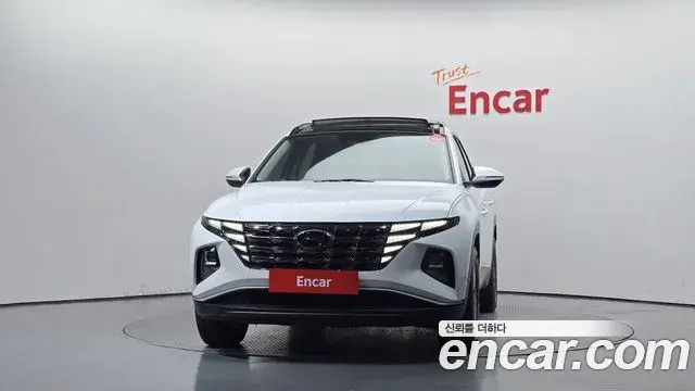 Hyundai The New Tucson 2022 — Фото 3/20