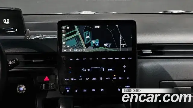 Hyundai Staria 2023 — Photo 13/20