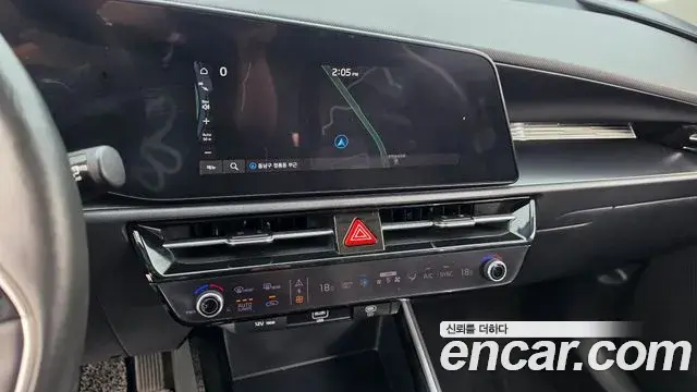 Kia Niro 2022 — Фото 13/20