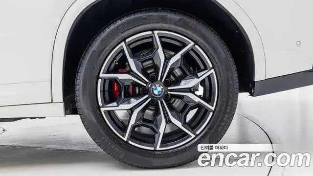 BMW X4 2023 — Photo 4/20