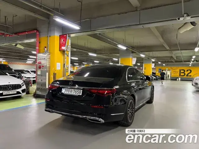 Mercedes-Benz S-Class 2023 — Фото 3/20