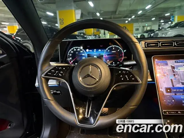Mercedes-Benz S-Class 2023 — Фото 14/20