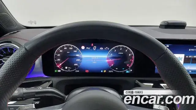 Mercedes-Benz CLA-Class 2026 — Photo 6/17