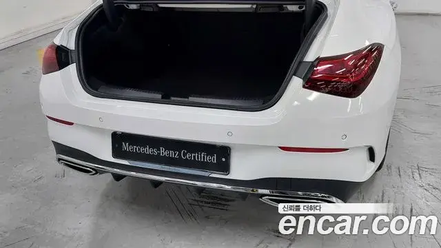 Mercedes-Benz CLA-Class 2026 — Photo 10/17