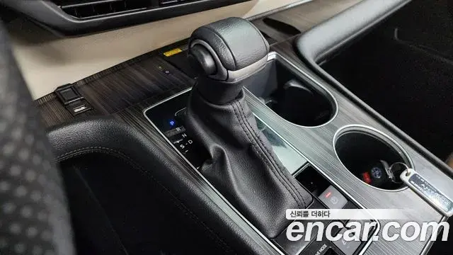 Toyota Sienna 2023 — Photo 9/20