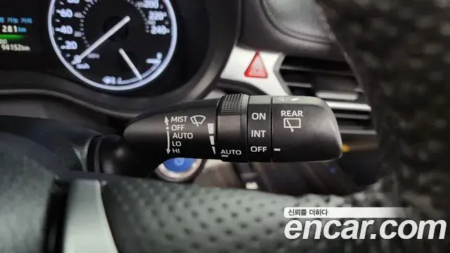 Toyota Sienna 2023 — Photo 17/20