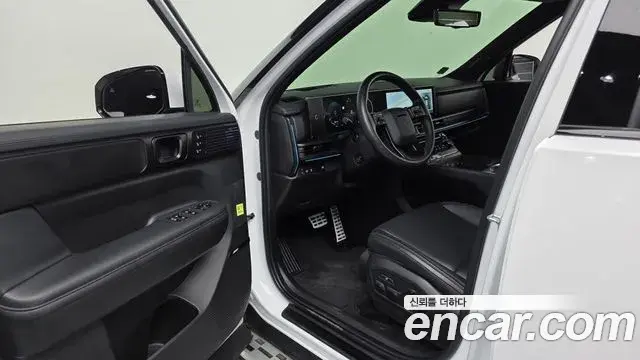 Hyundai Santa Fe 2024 — Photo 9/20