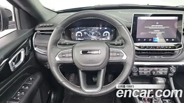 Jeep Compass 2022 — Фото 13/20